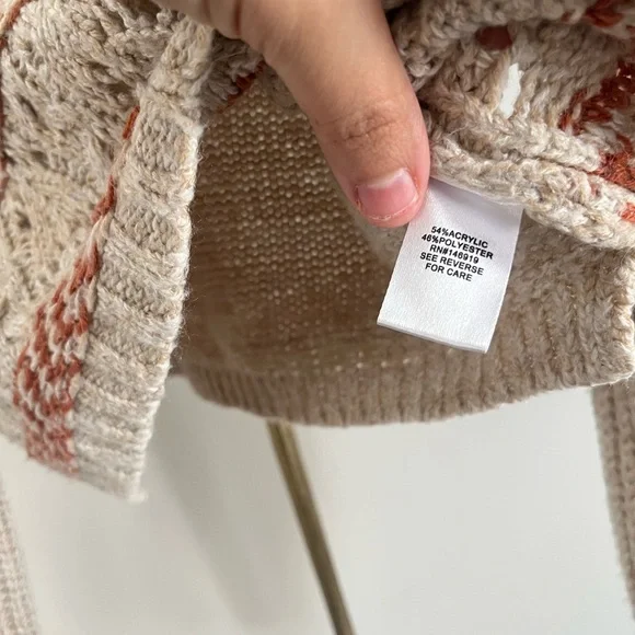 Freshman Beige and Rust Bohemian V-Neck Academy preppy cropped  Sweater S - Picture 4 of 8